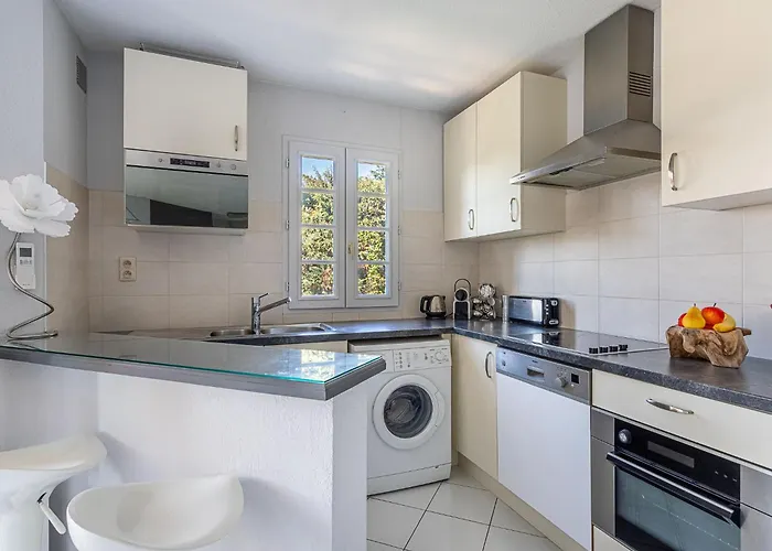 Le Clos Sainte Anne-2 By Interhome Saint-Tropez